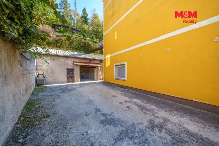 Prodej bytu 3+1, Dalovice - Všeborovice, Dolní, 76 m2