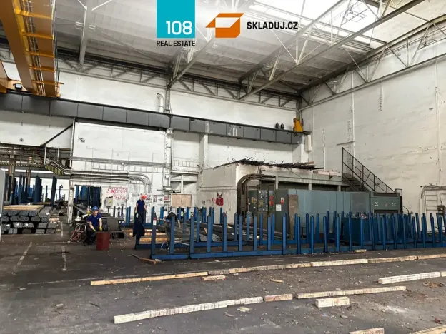 Pronájem skladu, Praha - Hostivař, U továren, 10500 m2