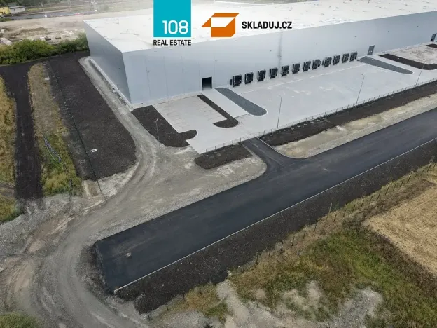 Pronájem skladu, Nymburk, 4000 m2