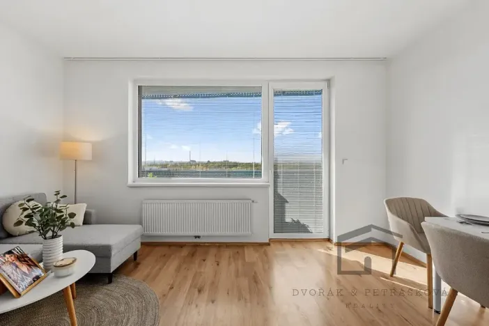 Prodej bytu 1+kk, Praha - Černý Most, Cukrova, 30 m2