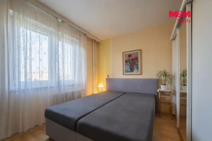 Prodej bytu 3+1, Chodov, Poděbradova, 58 m2