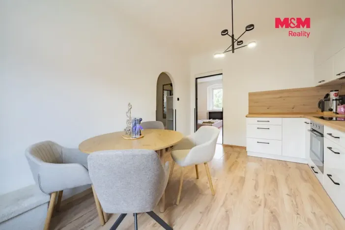 Prodej činžovního domu, Hazlov, 450 m2