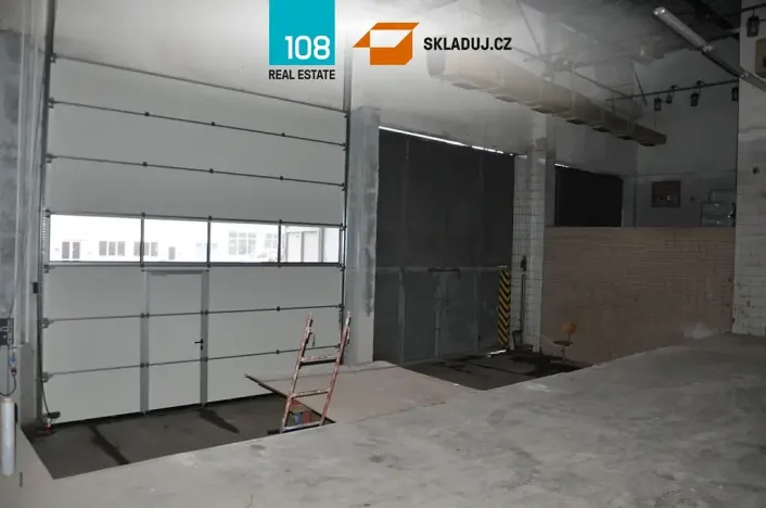 Pronájem skladu, Chomutov, 1300 m2
