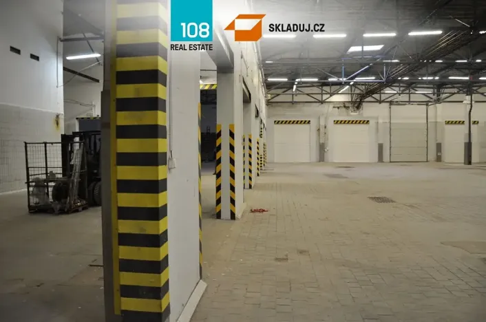 Pronájem skladu, Chomutov, 1300 m2