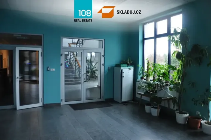 Pronájem skladu, Chomutov, 1300 m2