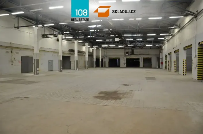 Pronájem skladu, Chomutov, 1300 m2
