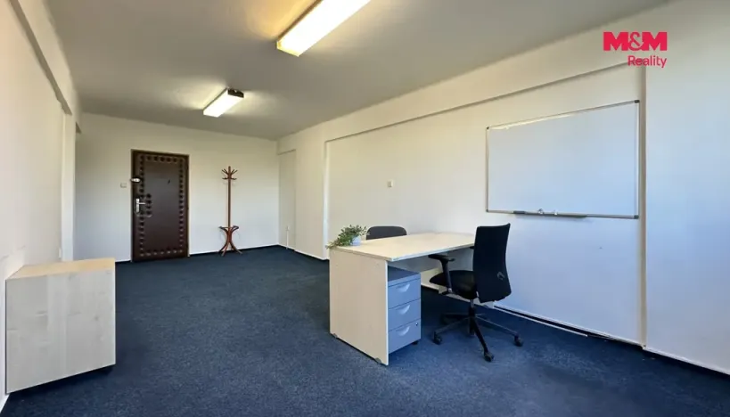 Pronájem kanceláře, Mladá Boleslav - Mladá Boleslav III, třída T. G. Masaryka, 50 m2