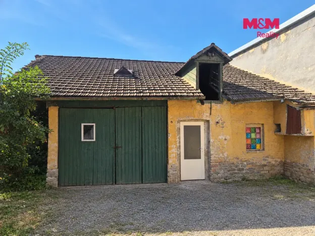 Prodej rodinného domu, Králův Dvůr - Počaply, Smetanova, 178 m2