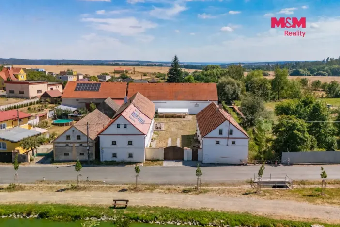 Prodej ubytování, Pňovany, 450 m2