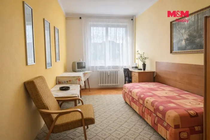 Prodej bytu 4+1, Krnov - Pod Cvilínem, SPC H, 70 m2