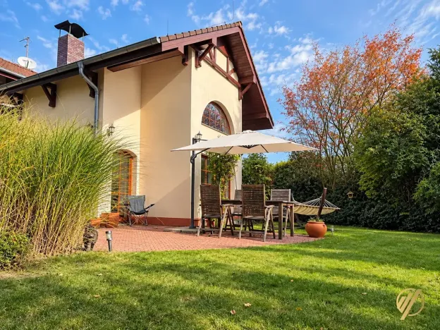 Prodej rodinného domu, Kamenice, Topasová, 254 m2
