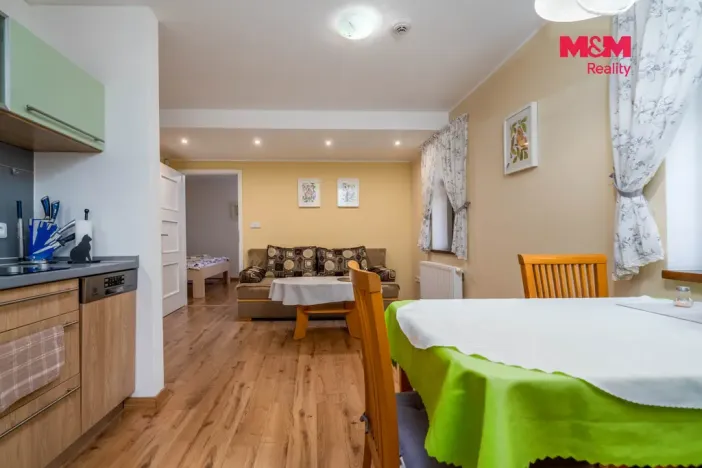 Prodej rodinného domu, Dubá - Bukovec, 325 m2