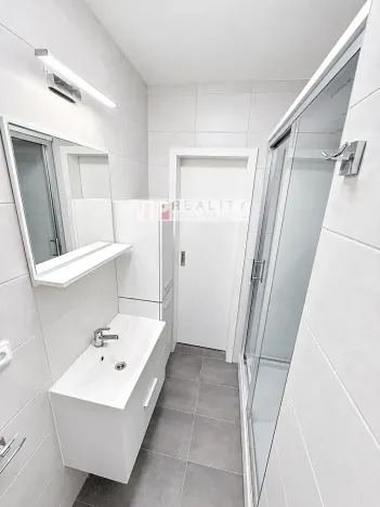 Pronájem bytu 1+kk, Brno, Oderská, 35 m2
