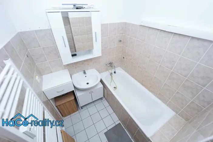 Prodej bytu 1+kk, Kvasiny, 50 m2