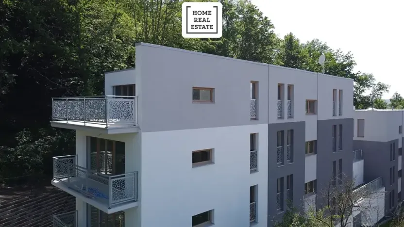 Prodej obchodního prostoru, Karlovy Vary, Šumavská, 78 m2