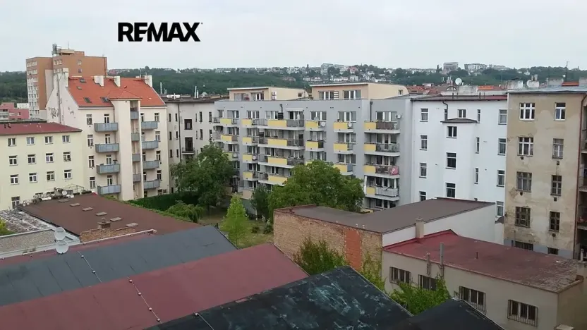 Pronájem bytu 1+kk, Praha - Libeň, Drahobejlova, 33 m2