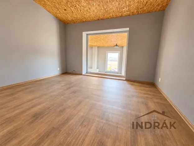 Pronájem kanceláře, Libhošť, 240 m2