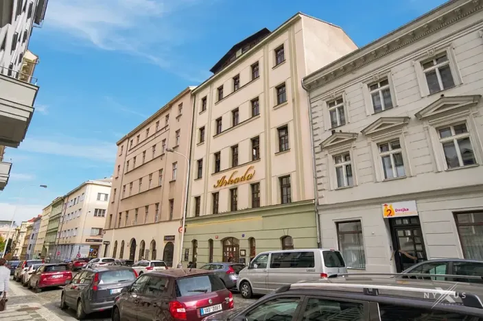 Prodej bytu 1+kk, Praha - Vinohrady, Balbínova, 23 m2