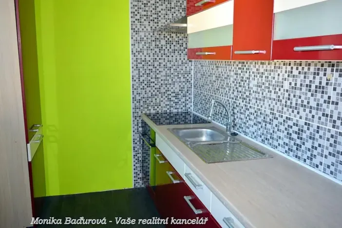Prodej bytu 3+1, Zlín, třída Svobody, 74 m2