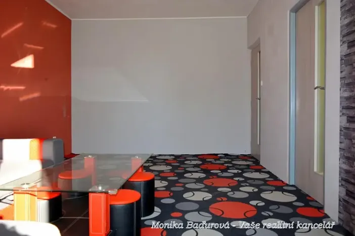 Prodej bytu 3+1, Zlín, třída Svobody, 74 m2