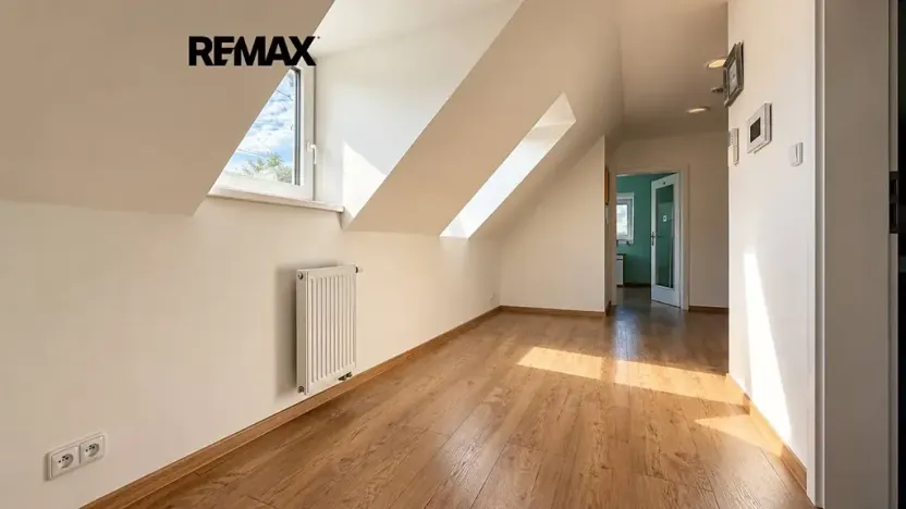 Pronájem rodinného domu, Černolice, K rybníku, 130 m2