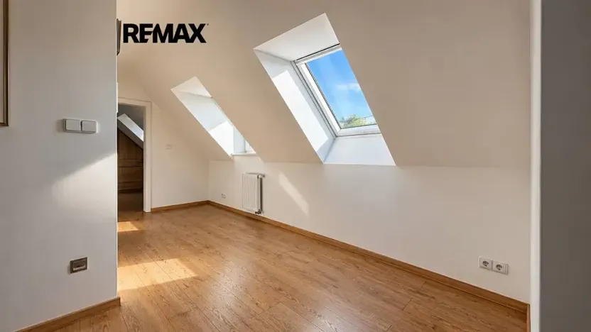Pronájem rodinného domu, Černolice, K rybníku, 130 m2