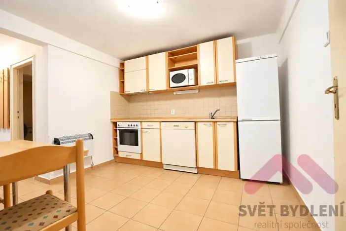 Pronájem bytu 2+kk, Praha - Nusle, Na Pankráci, 55 m2