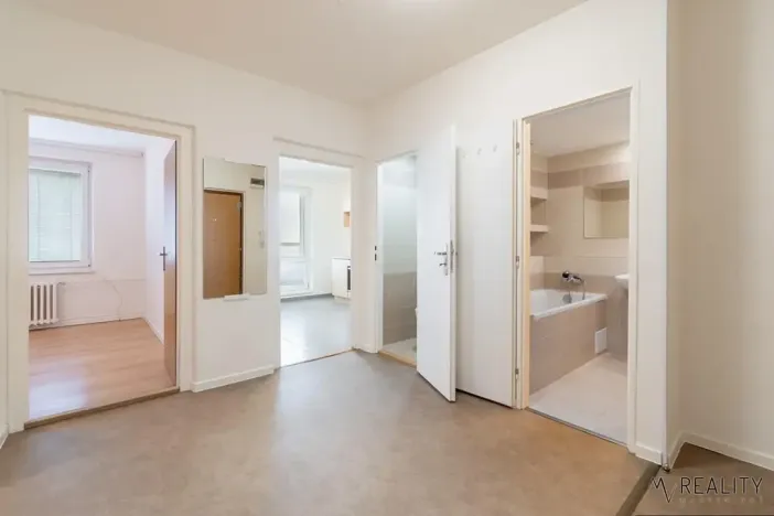 Prodej bytu 3+1, Ostrava, Čujkovova, 66 m2