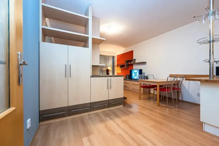 Pronájem bytu 2+kk, Praha - Košíře, Kotlářka, 62 m2