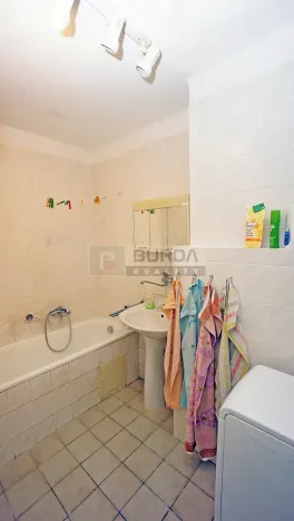 Pronájem bytu 3+1, Neratovice, 68 m2