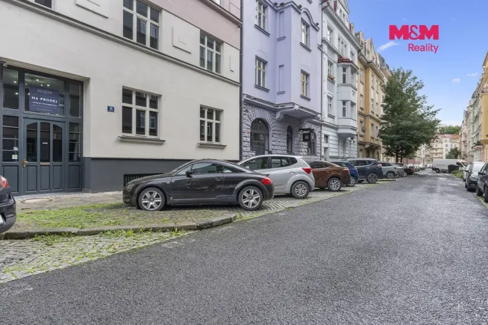Pronájem bytu 1+1, Karlovy Vary, Foersterova, 46 m2