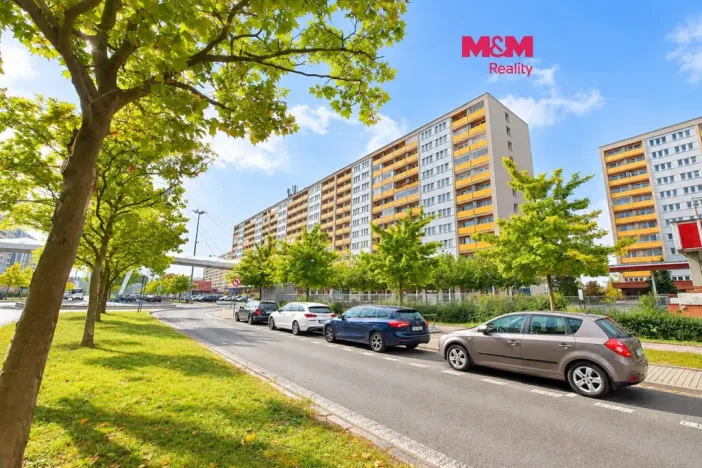 Pronájem bytu 1+1, Hradec Králové - Nový Hradec Králové, třída Edvarda Beneše, 42 m2