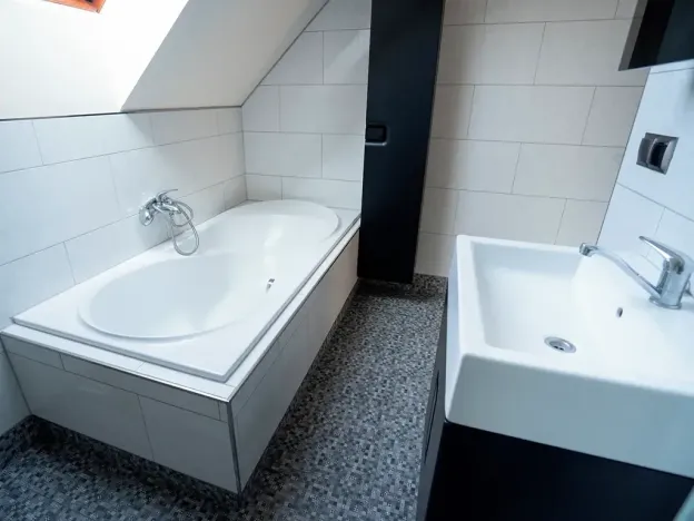Pronájem bytu 1+kk, Litomyšl, Moravská, 84 m2