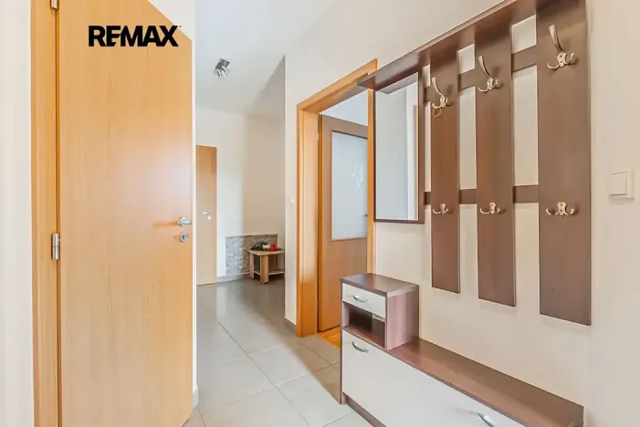 Prodej bytu 3+kk, Lysá nad Labem, Na Zemské stezce, 76 m2