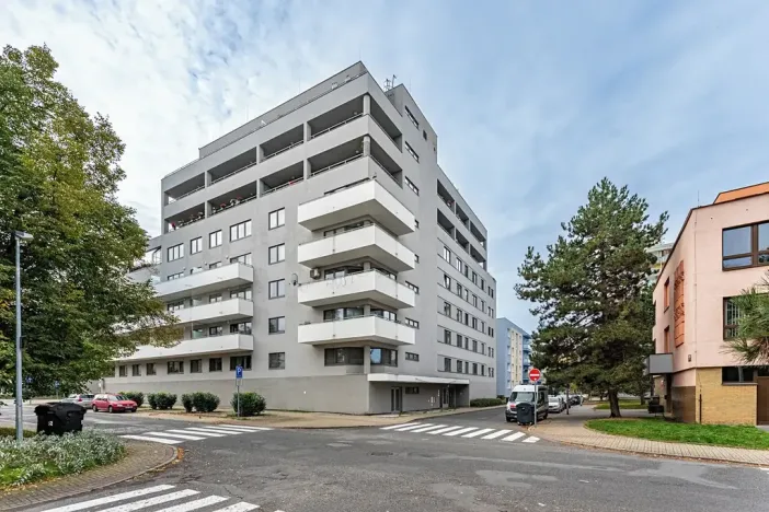 Prodej bytu 1+kk, Praha - Letňany, Frýdecká, 34 m2