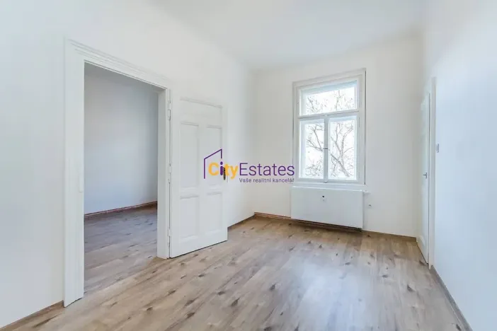 Pronájem bytu 1+1, Praha - Vršovice, Žitomírská, 40 m2