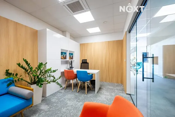 Prodej obchodního prostoru, Pardubice, Na Spravedlnosti, 200 m2
