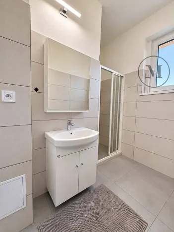 Pronájem bytu 2+1, České Budějovice, Čechova, 70 m2