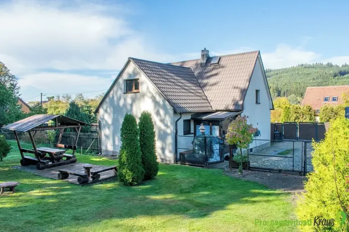 Prodej rodinného domu, Dobřív, 100 m2