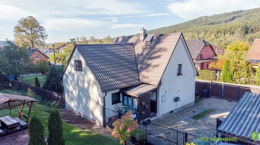 Prodej rodinného domu, Dobřív, 100 m2