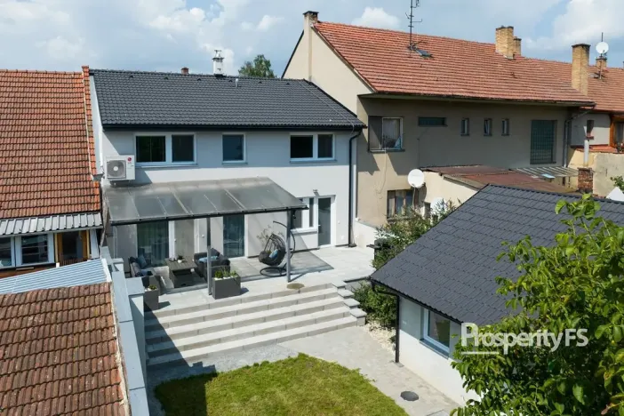 Prodej rodinného domu, Knínice, 176 m2