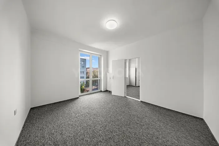 Prodej bytu 2+1, Plzeň, Blatenská, 55 m2