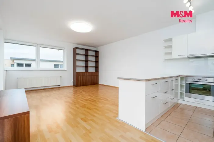 Prodej bytu 2+kk, Praha - Kyje, Sicherova, 64 m2