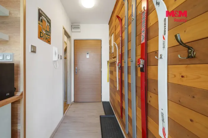 Prodej ubytování, Kovářská, Sídliště, 36 m2