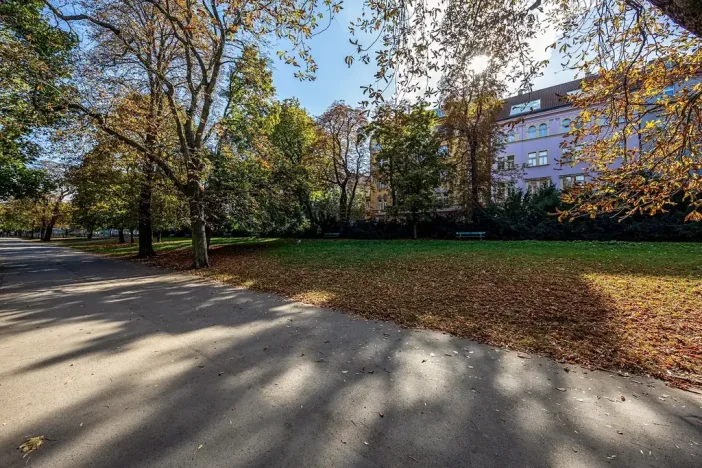 Pronájem bytu 2+kk, Praha - Bubeneč, Nad Královskou oborou, 70 m2