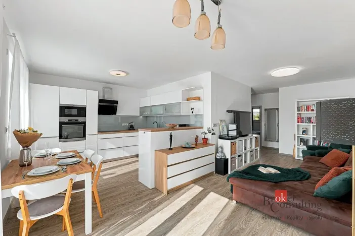 Prodej bytu 3+kk, Vochov, 70 m2