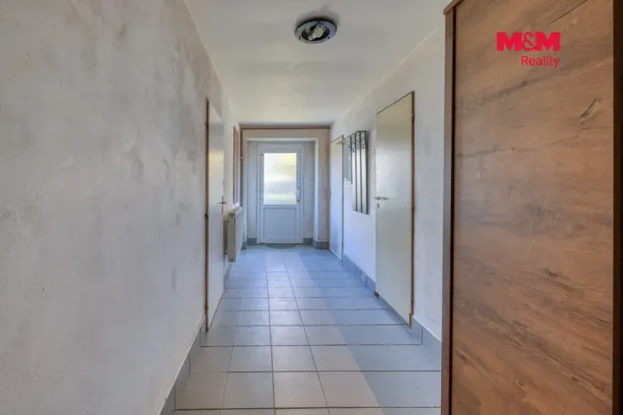 Prodej obchodního prostoru, Bělčice, Nádražní, 560 m2