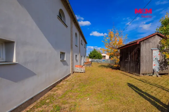 Prodej obchodního prostoru, Bělčice, Nádražní, 560 m2