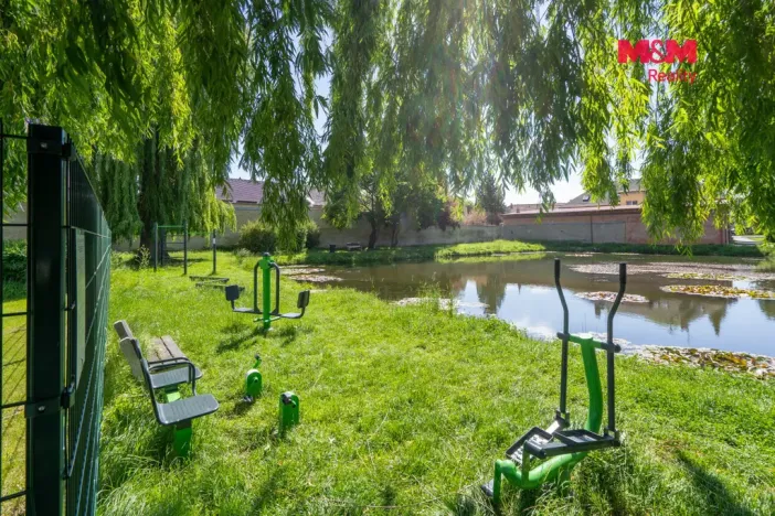 Prodej zahrady, Svinařov, 398 m2