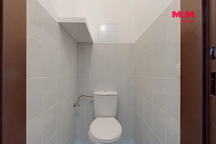 Prodej bytu 3+kk, Králův Dvůr, Popelky Biliánové, 56 m2